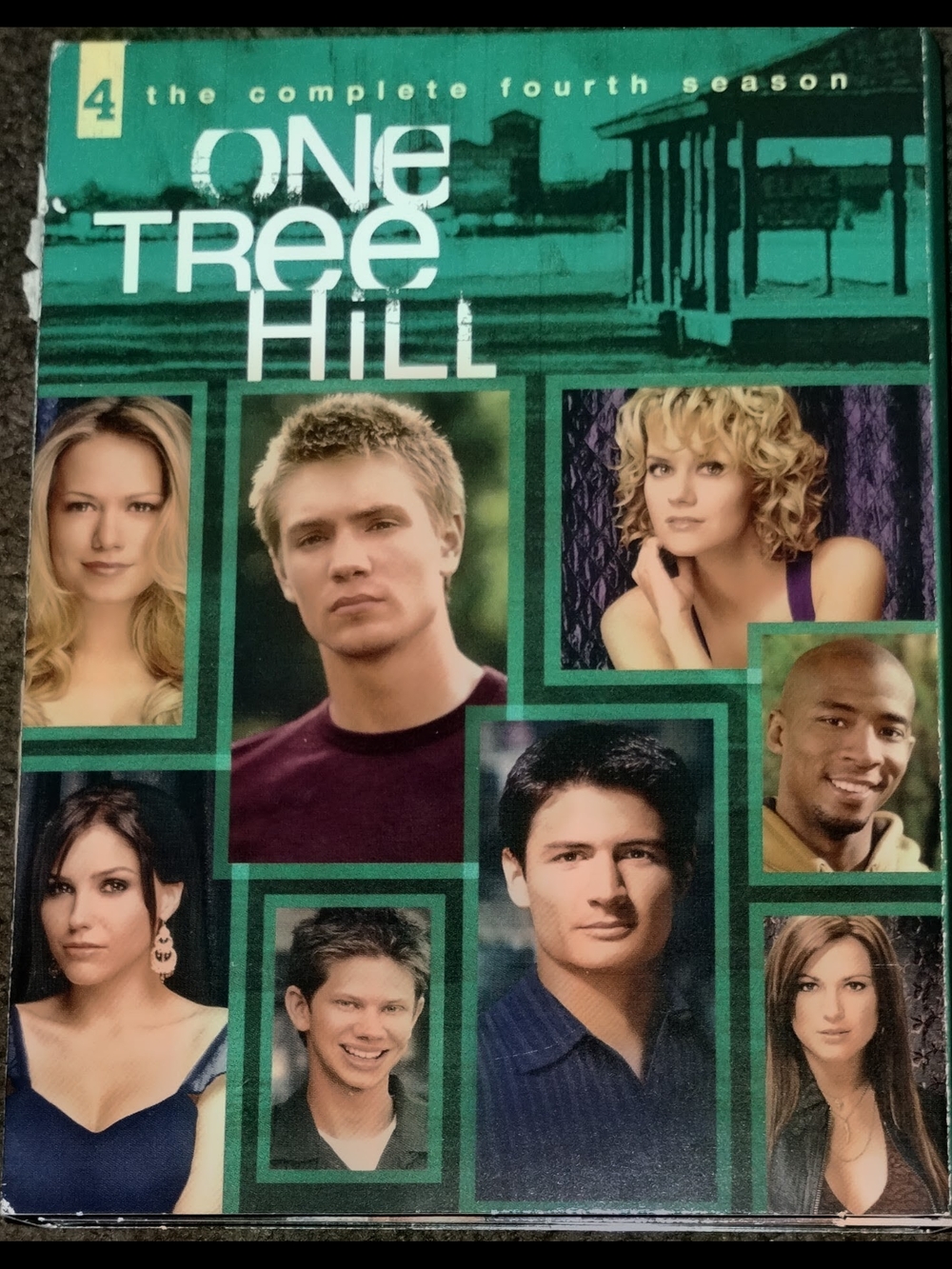One Tree Hill - The Complete Fourth Season 6 DVD Box Set